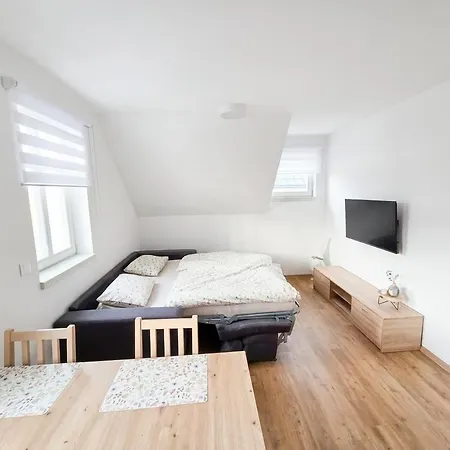 Pod Blatenskym Vrchem Horní Blatná
